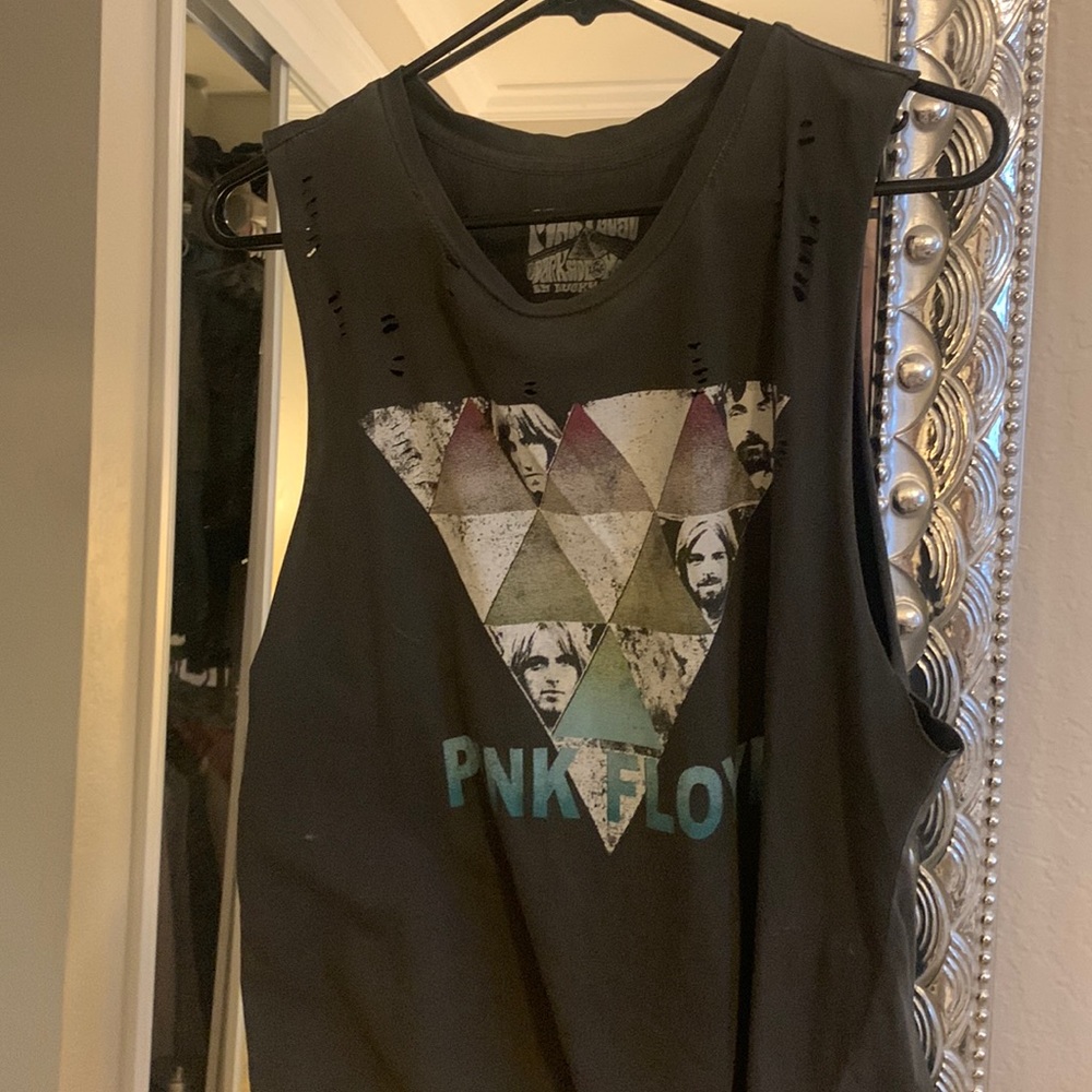 Pink Floyd band tank